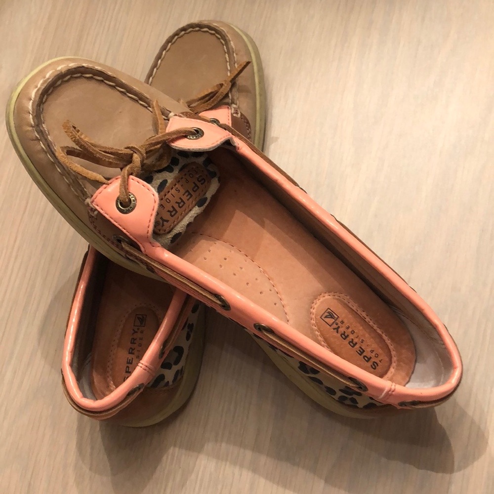 Leopard Print Sperry 7.5